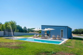 Cosy holiday house with pool HERA in central Istria